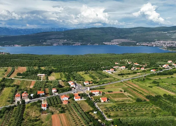 Apartman Lucija *