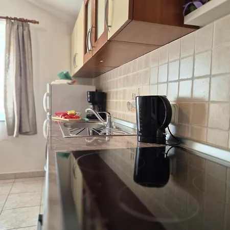 Lucija Appartement *